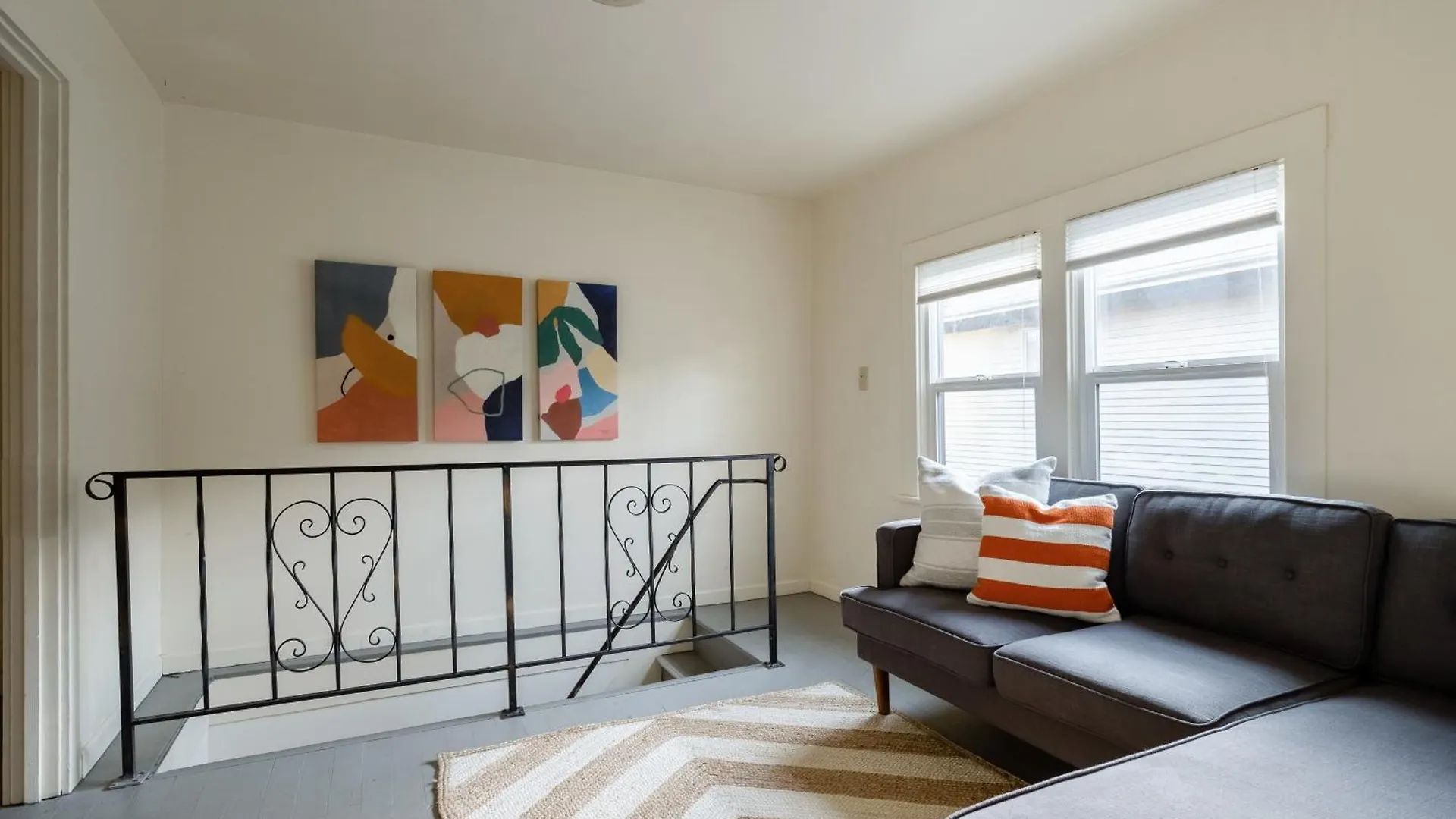 Holiday home Stay Portland - Heartofbuckman Midcentury Dream 86 Walkscore 3Br