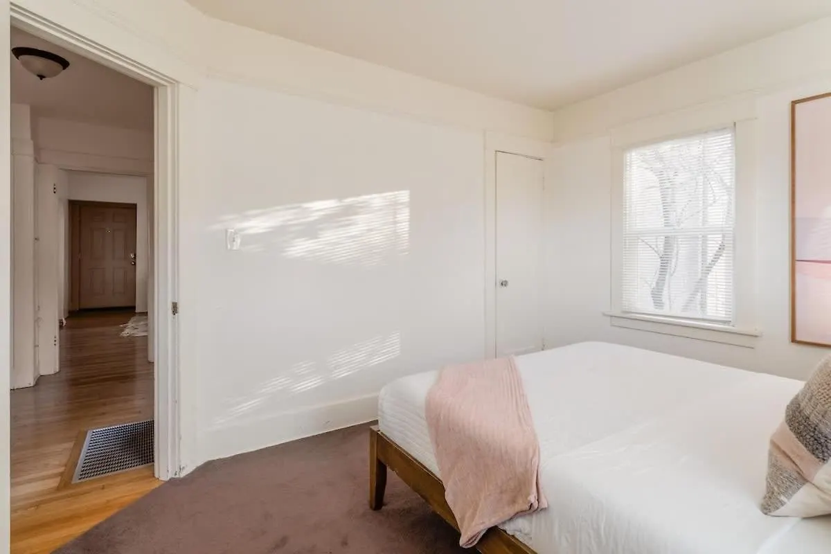 Stay Portland - Heartofbuckman Midcentury Dream 86 Walkscore 3Br 0*,  United States